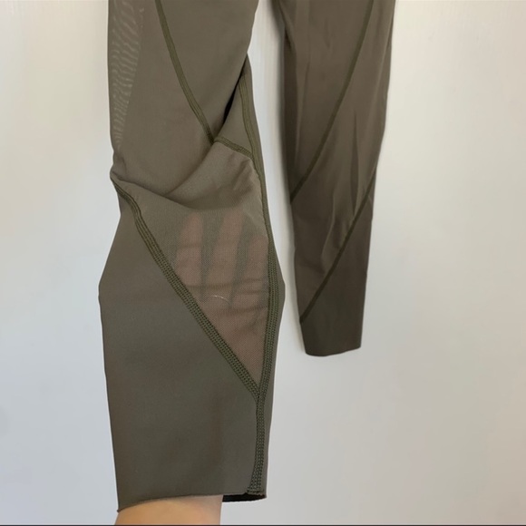 Aerie Offline Goals High Waisted Pocket Dark Green Full Length Leggings - Picture 12 of 15